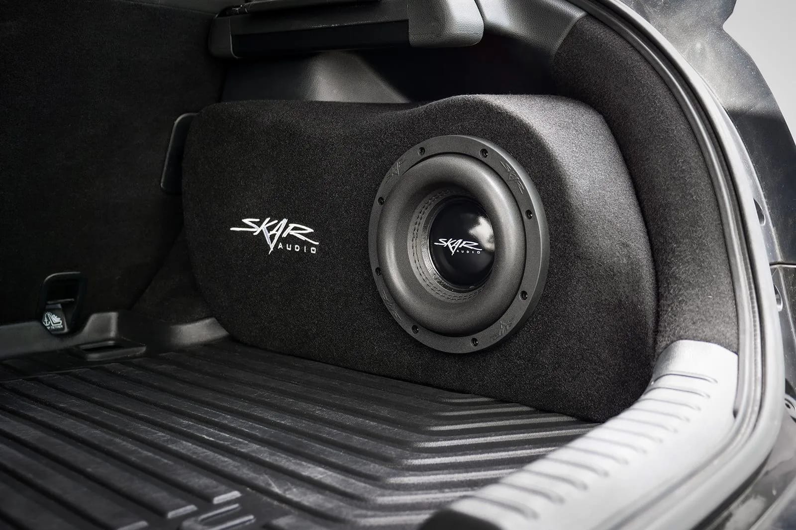 2017-2021 Honda Civic Hatchback Sport Compatible Single 8" Sealed Subwoofer Enclosure #11