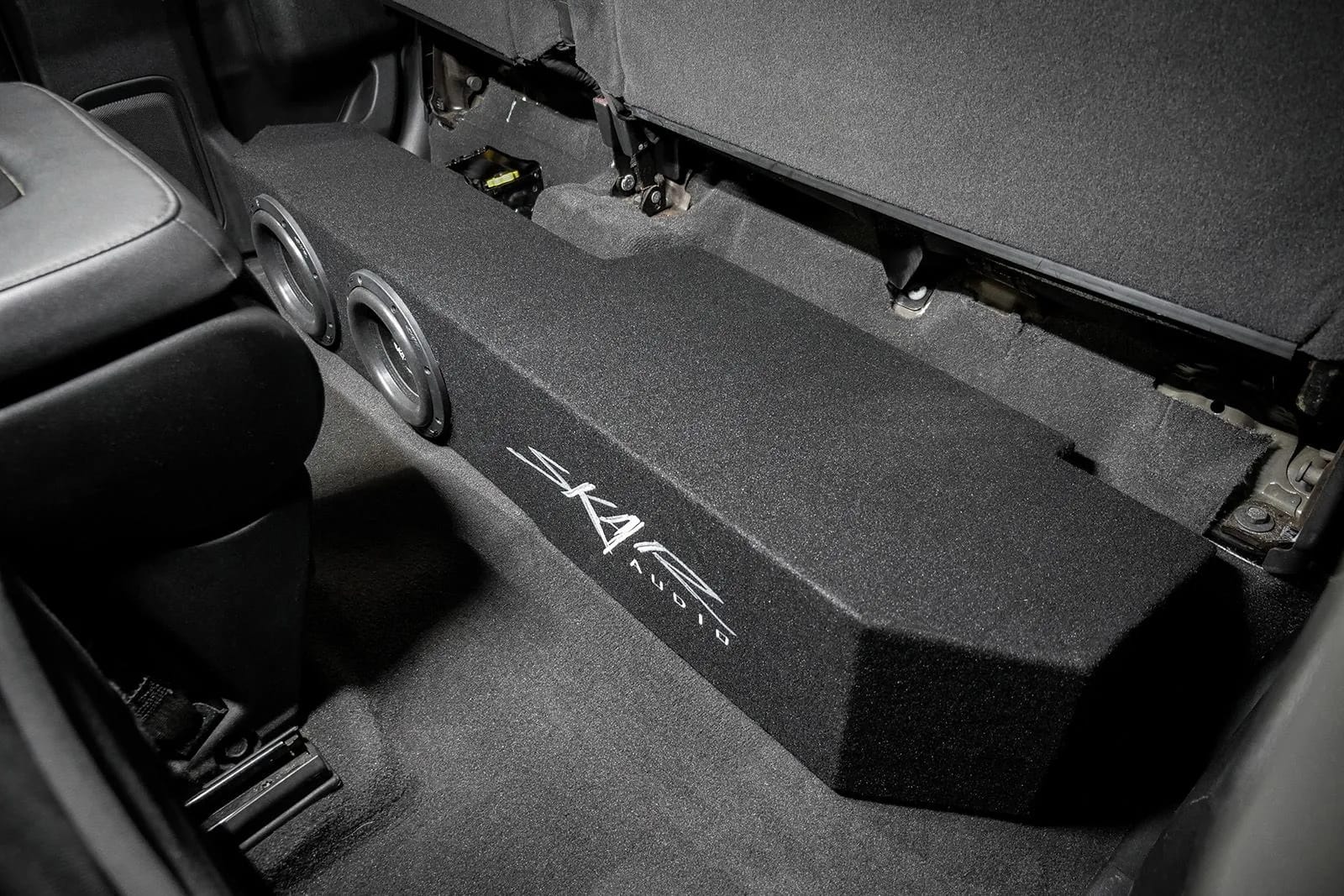 Dual 8" 2,400W Max Power Loaded Subwoofer Enclosure Compatible with 2019-2025 Chevrolet Silverado/GMC Sierra Double Cab Trucks #10