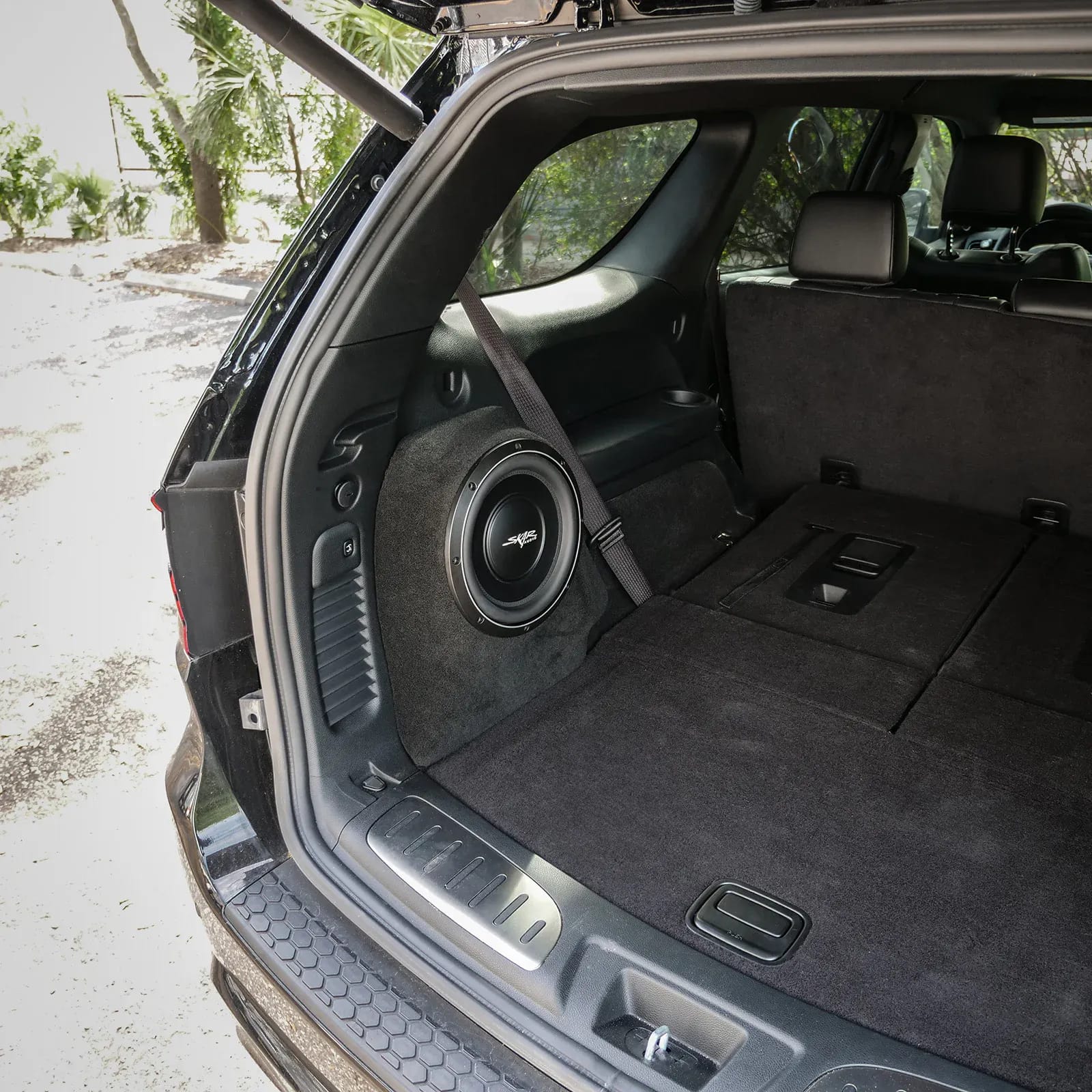 Single 10" 1,000W Max Power Loaded Subwoofer Enclosure Compatible with 2011-2025 Dodge Durango Vehicles #9