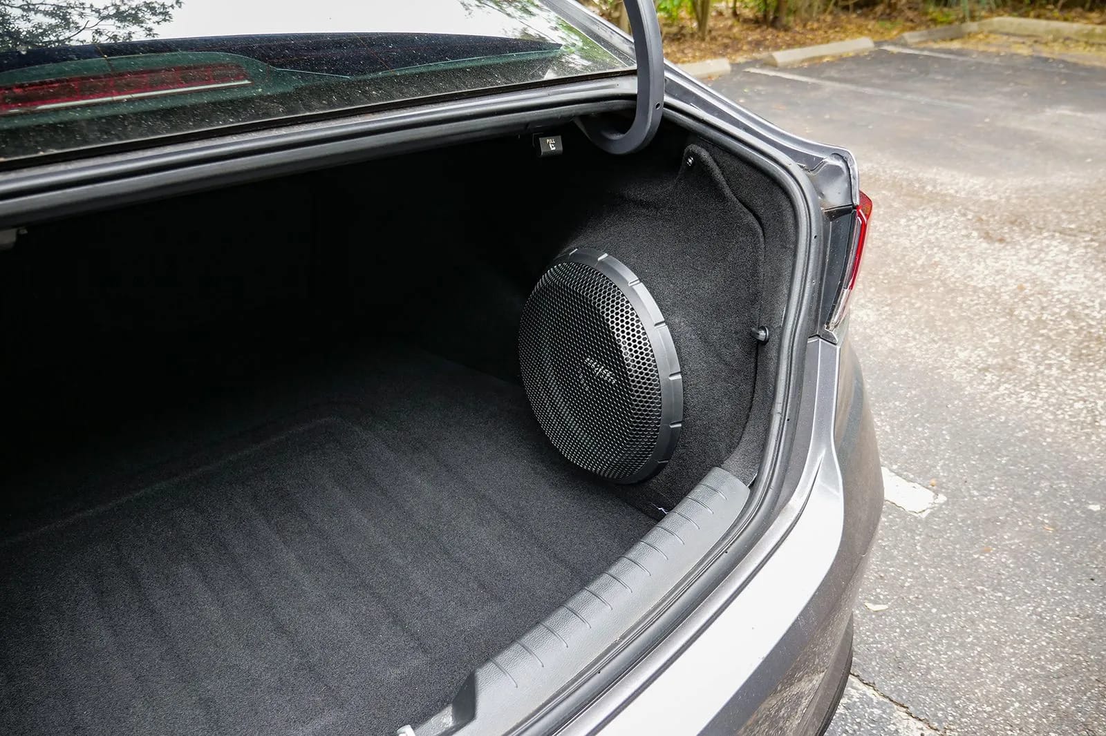 Single 12" 1,000W Max Power Loaded Subwoofer Enclosure Compatible with 2015-2019 Hyundai Sonata Vehicles #11