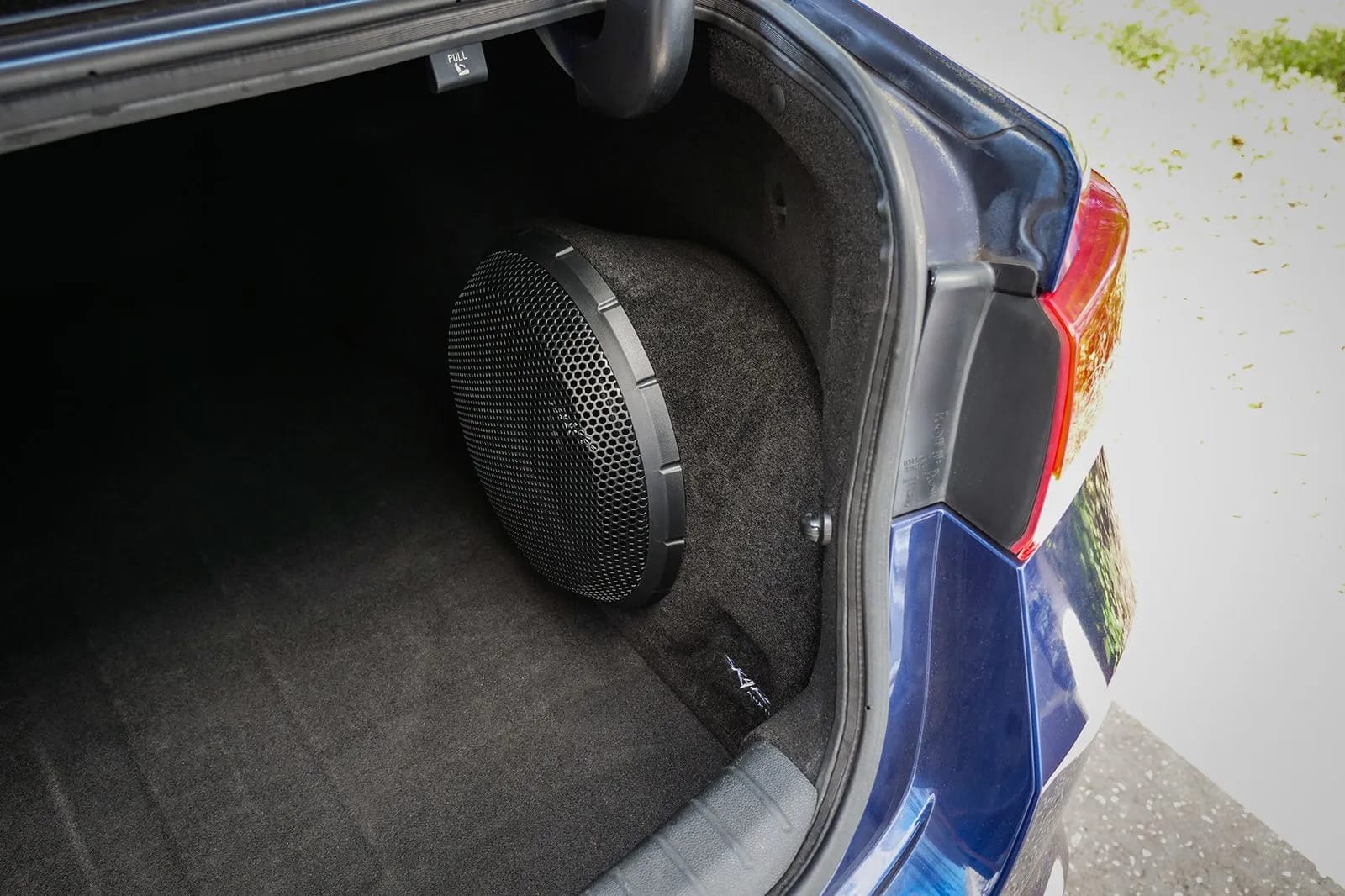 Single 12" 1,000W Max Power Loaded Subwoofer Enclosure Compatible with 2016-2020 Kia Optima Vehicles #12