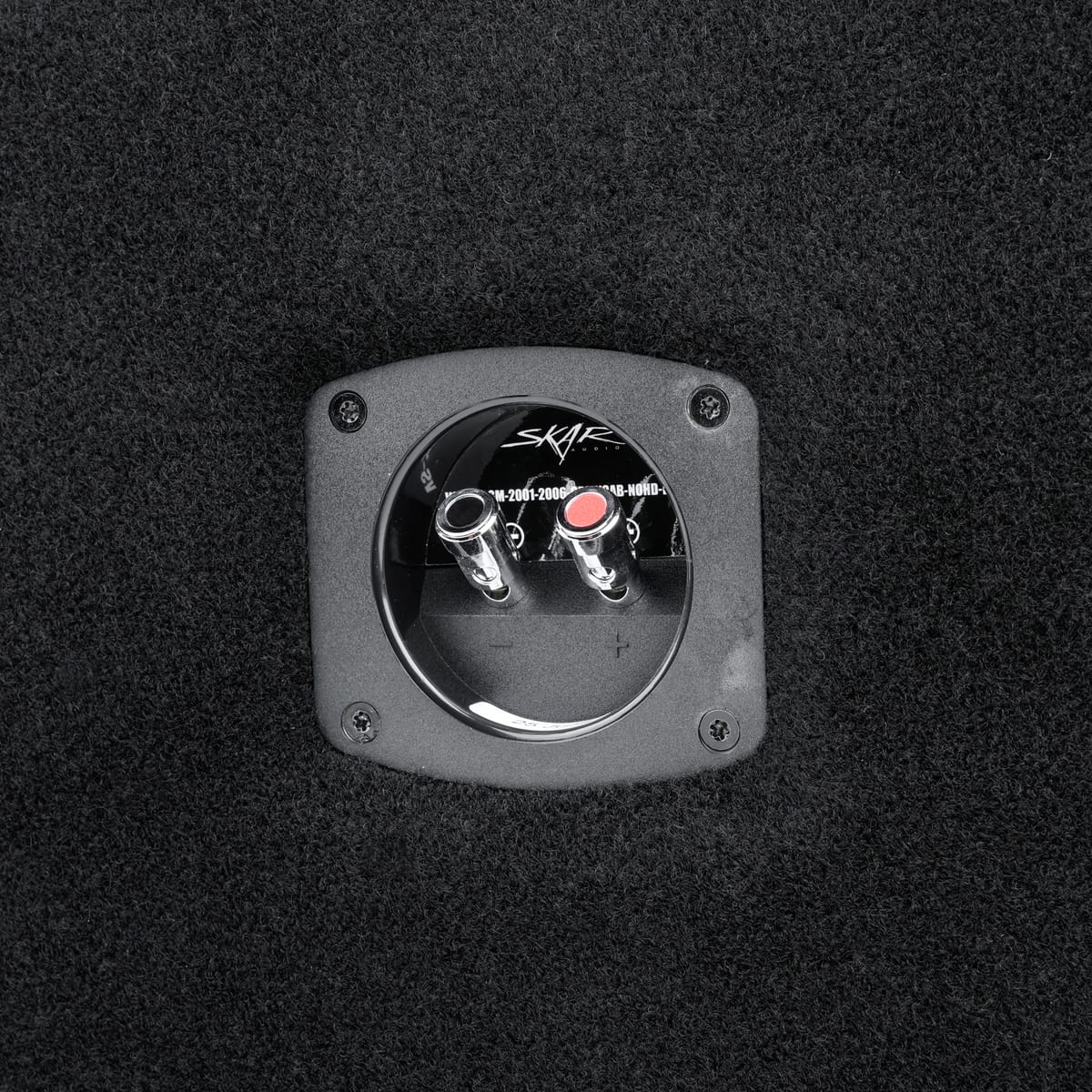 2001-2006 Chevy Silverado & GMC Sierra 1500 Non-HD Crew Cab Compatible Dual 10' Subwoofer Enclosure #8