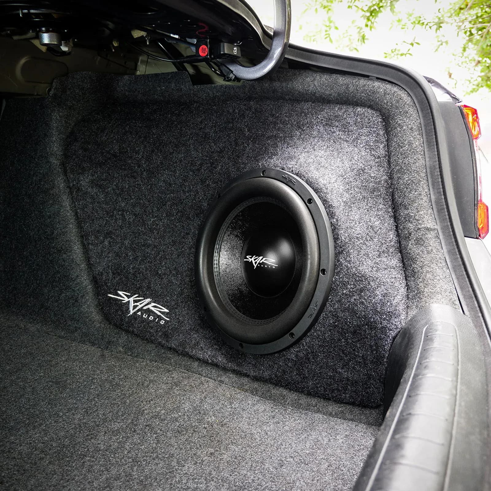 Skar Audio VS-1X12HONACC-2018-2022 enclosure installation example — view 2