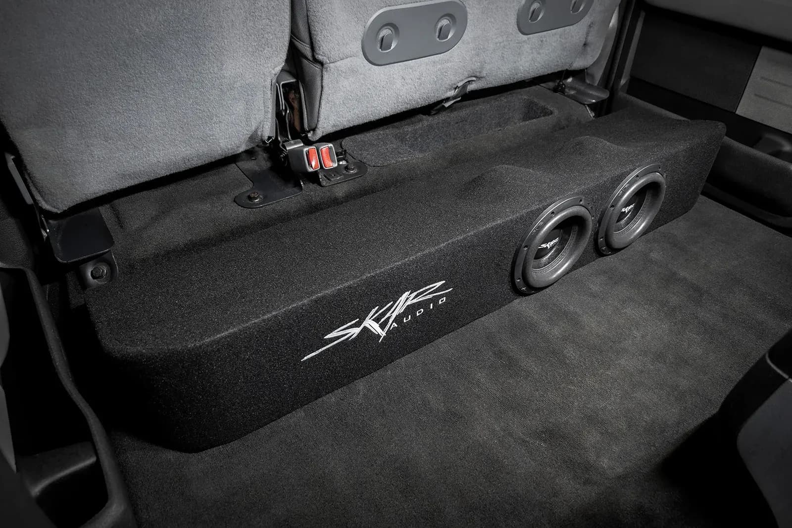 Skar Audio VS-2X8FORD-2009-2014-SUPERCREWCAB-V enclosure installation example — view 3