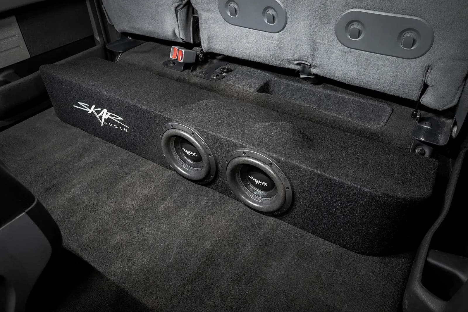 Skar Audio VS-2X8FORD-2009-2014-SUPERCREWCAB-V enclosure installation example — view 4
