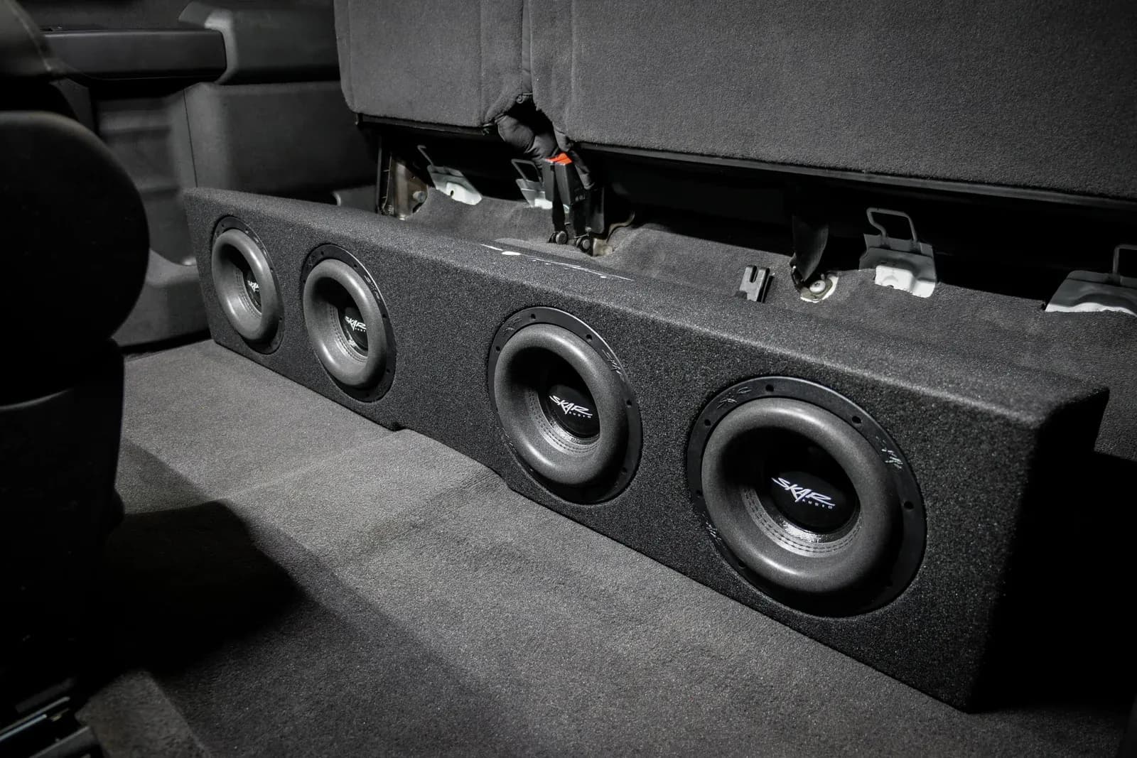 Skar Audio VS-4X8GM-2019-UP-CREWCAB-V enclosure installation example — view 4