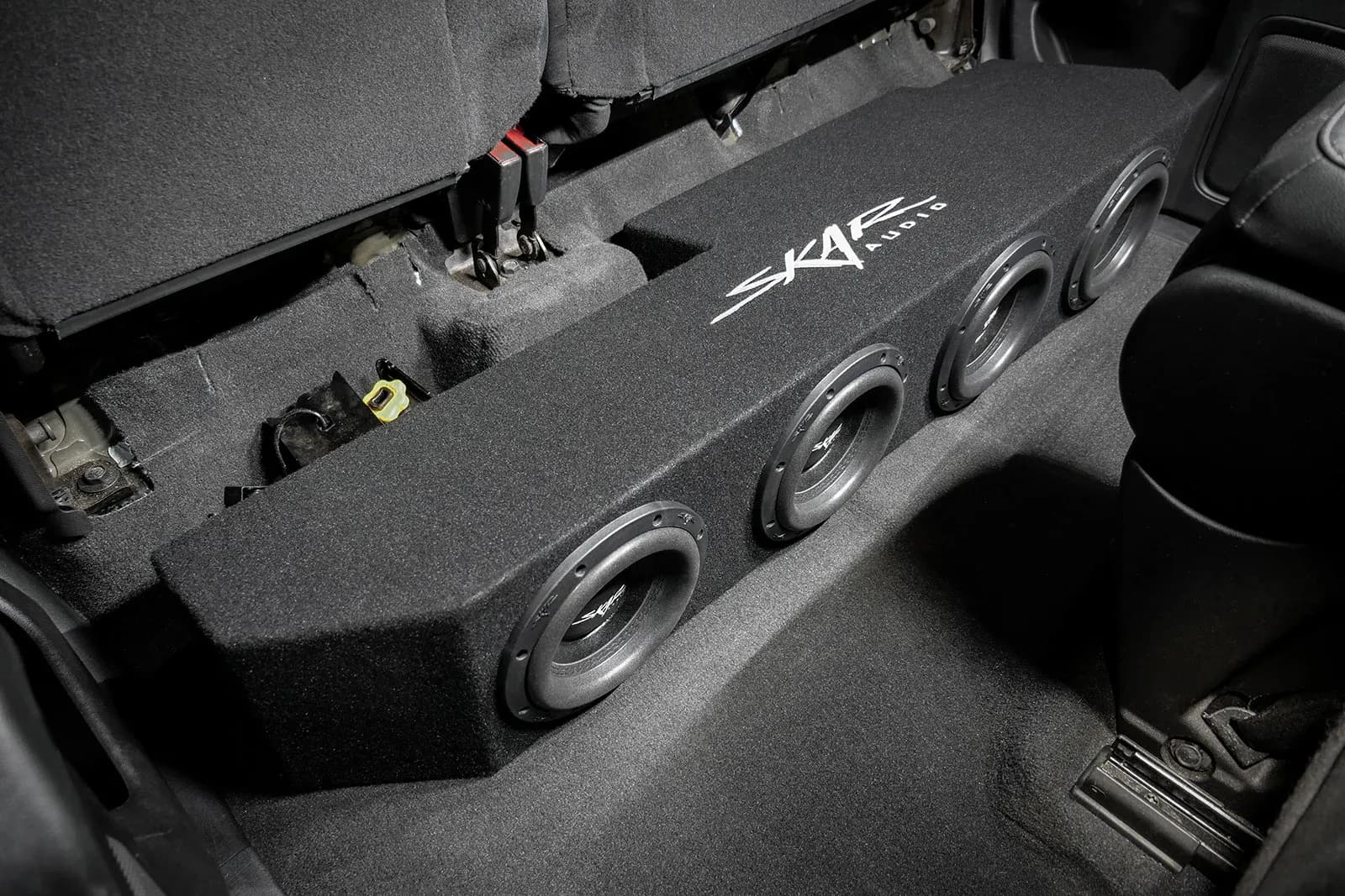 Skar Audio VS-4X8GM-2019-UP-DCAB-V enclosure installation example — view 2