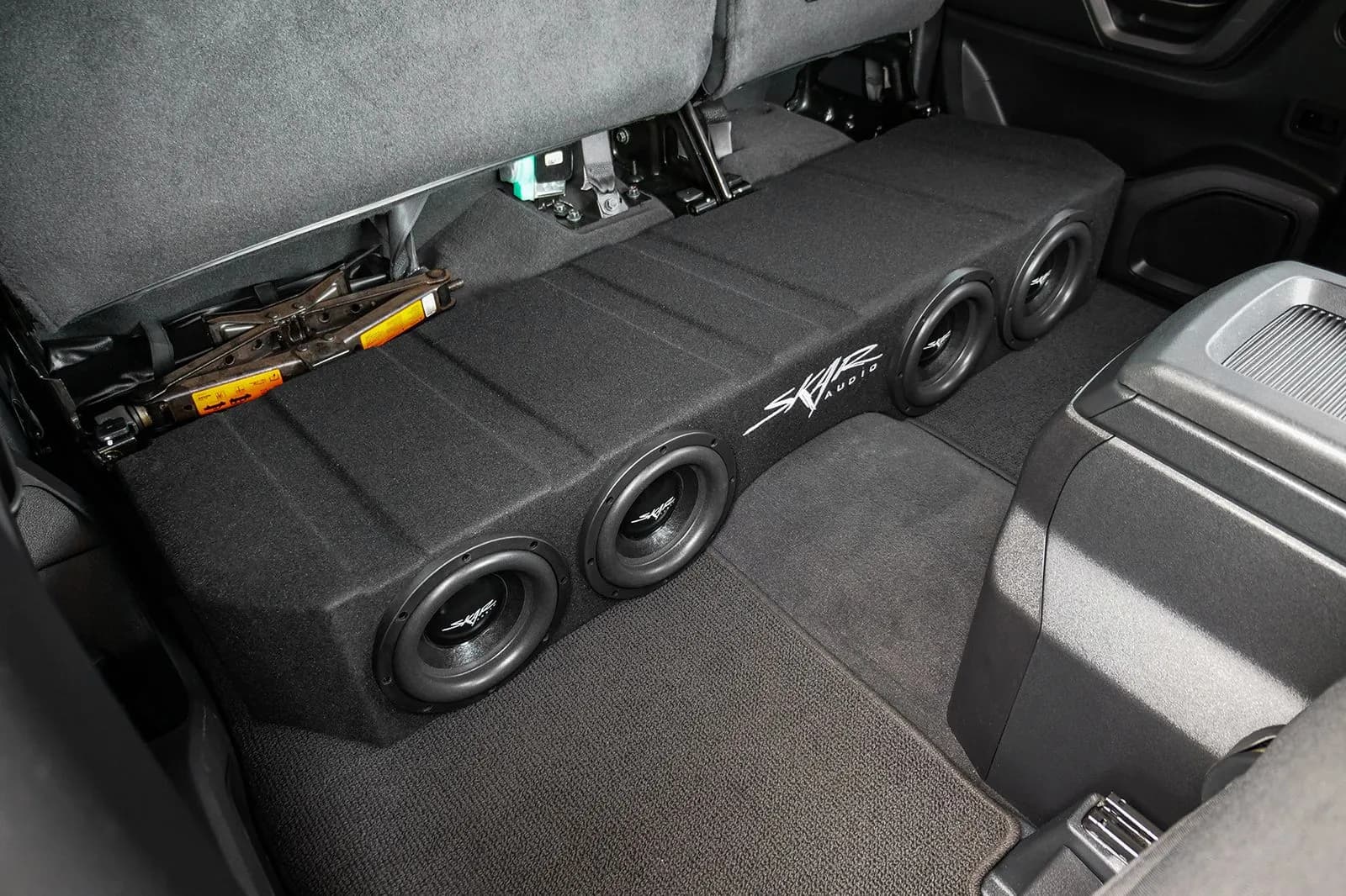Skar Audio VS-4X8NISTTN-2004-2015-CREWCAB-V enclosure installation example — view 4
