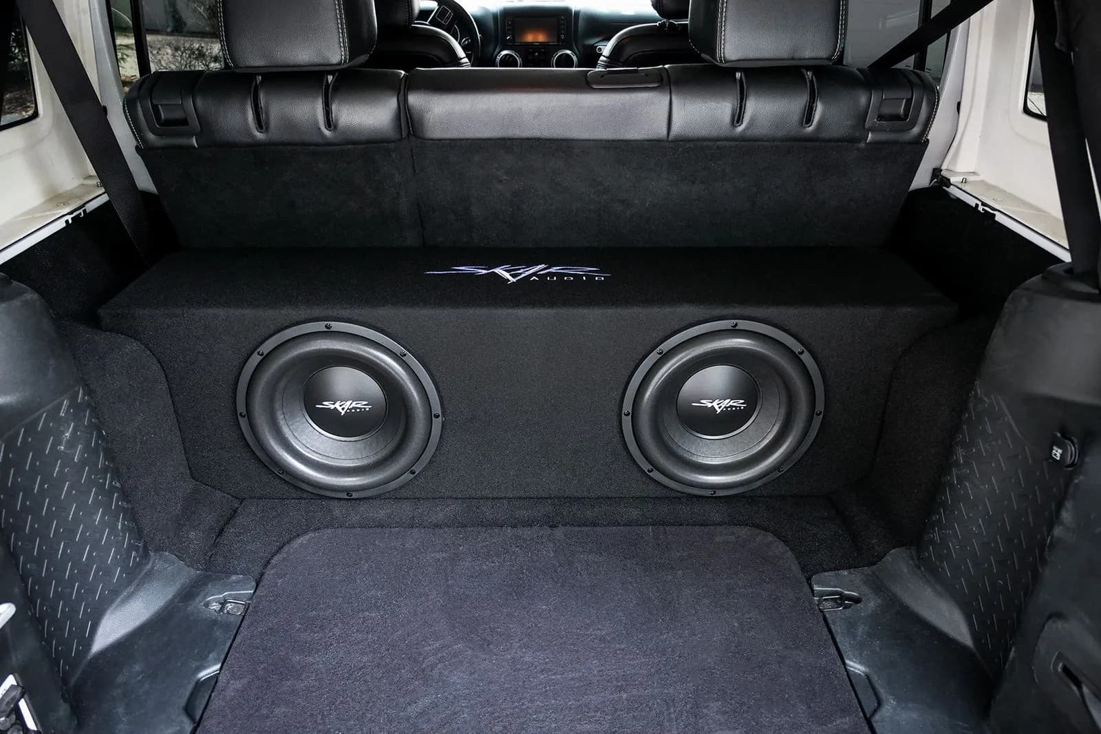 Skar Audio L-SDR-VS-2X12JW-2007-2018-4DR-BS enclosure installation example โ view 3