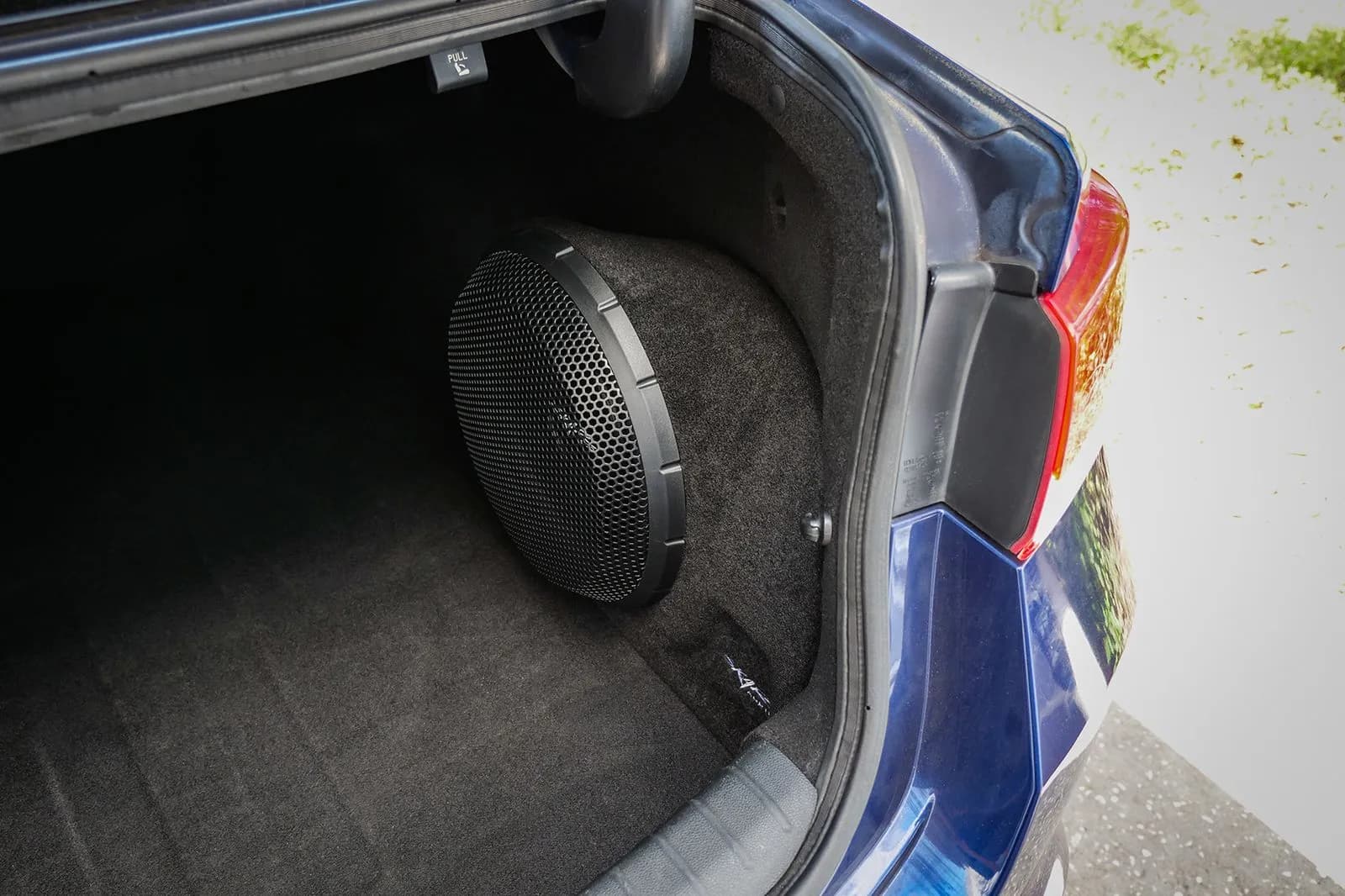 Skar Audio L-VS-1X12KIAOPT-2016-2020 enclosure installation example — view 3