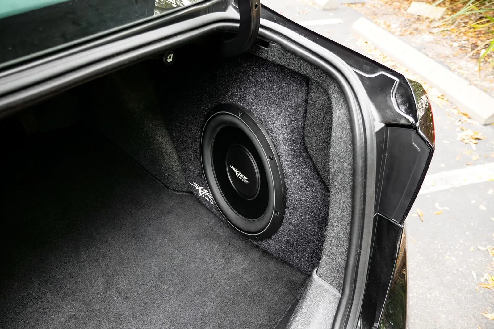 Skar Audio L-VS-1X12NISALT-2019-UP enclosure installation example — view 3