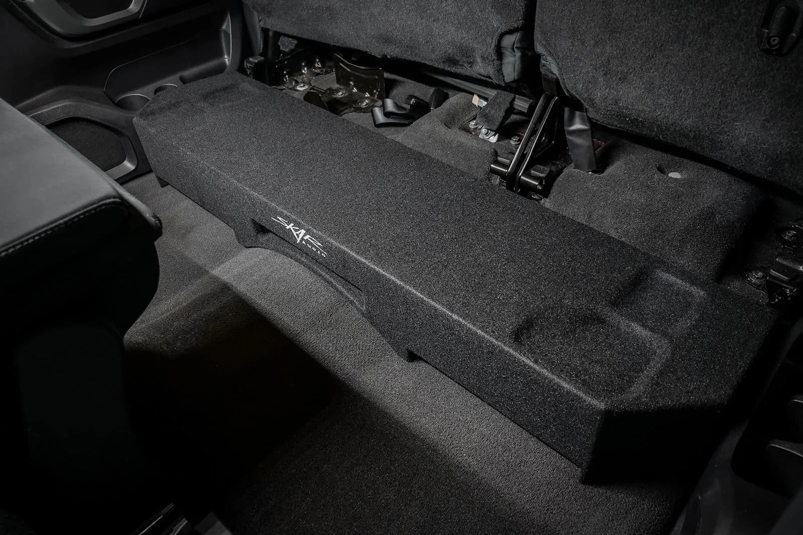 Skar Audio L-VS-2X12NISTTN-2016-UP-CREWCAB-V enclosure installation example — view 3